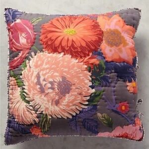 Anthropologie Agneta Print Euro Shams Set Square Pillow Two Shams Square Floral